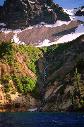 Chacki Bay shore